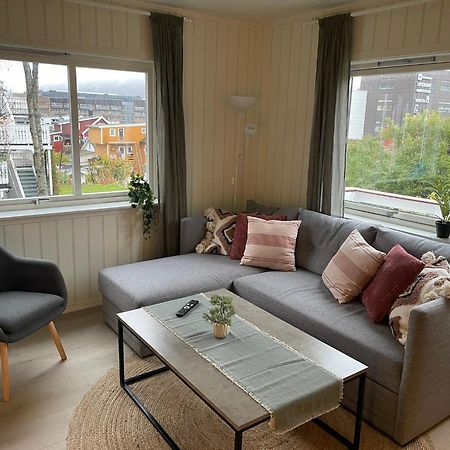 Centrally Located Apartment With 2 Bedrooms And Free Parking Tromso Exterior photo